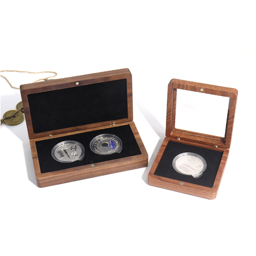 Packaging box – Wooden box with window