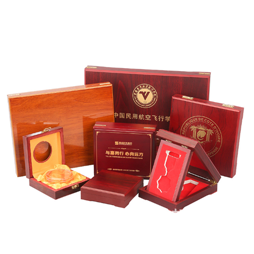 Packaging box – Wooden box