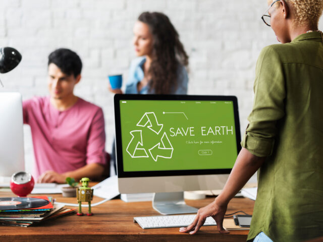 Sustainable Corporate Gifts in Singapore: How Companies Are Making the Switch